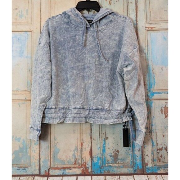 Blanknyc Womens Size M Light Blue Long Sleeve Pullover Denim Hooded Sweatshirt - Picture 2 of 11